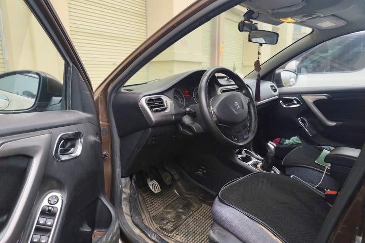 Used Peugeot 301 2014 1.6L Manual Luxury Edition
