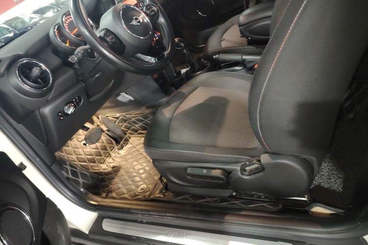 Used MINI MINI 2016 1.2T ONE Pioneer Edition
