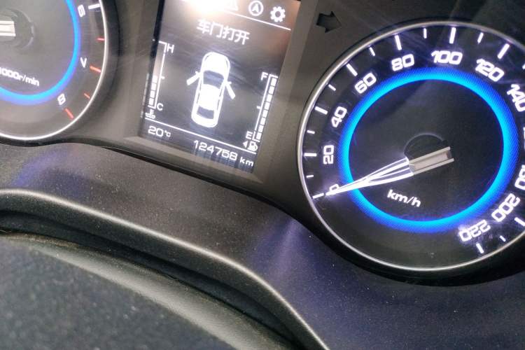 Used CHANGAN Eado DT 2018 1.6L Manual Smart Enjoyment Model Odometer Close Up