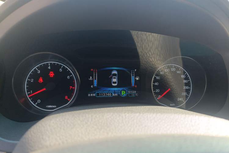 Used BYD Surui 2015 1.5L Automatic Comfort Edition
