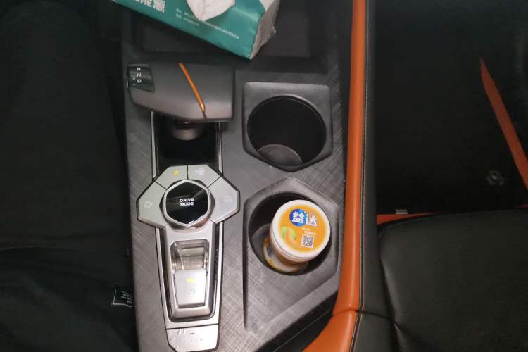 Used CHANGAN UNI-V 2022 1.5T Smart Navigation Version
