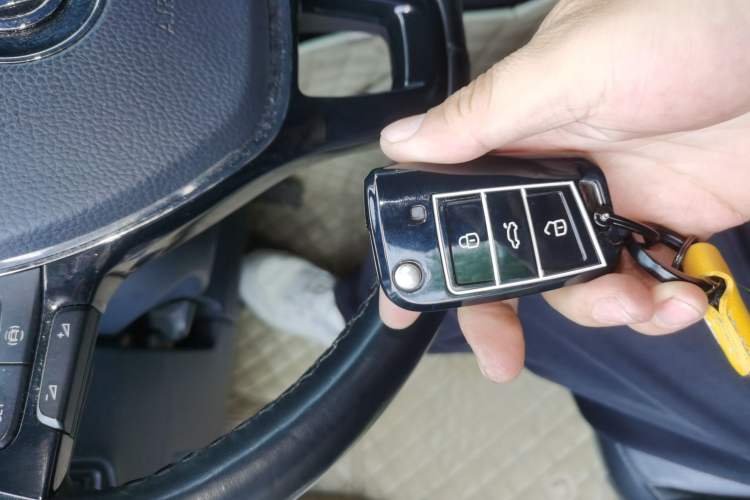 Used Volkswagen Tiguan L 2018 280TSI Automatic Two-Wheel Drive Comfort Edition Vehicle Key