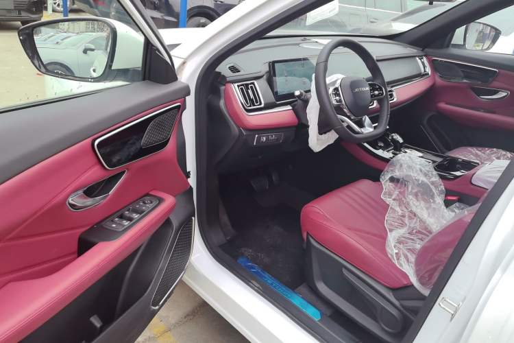 Used JETOUR X70 PLUS 2025 1.5T Elite Edition 7-Seater