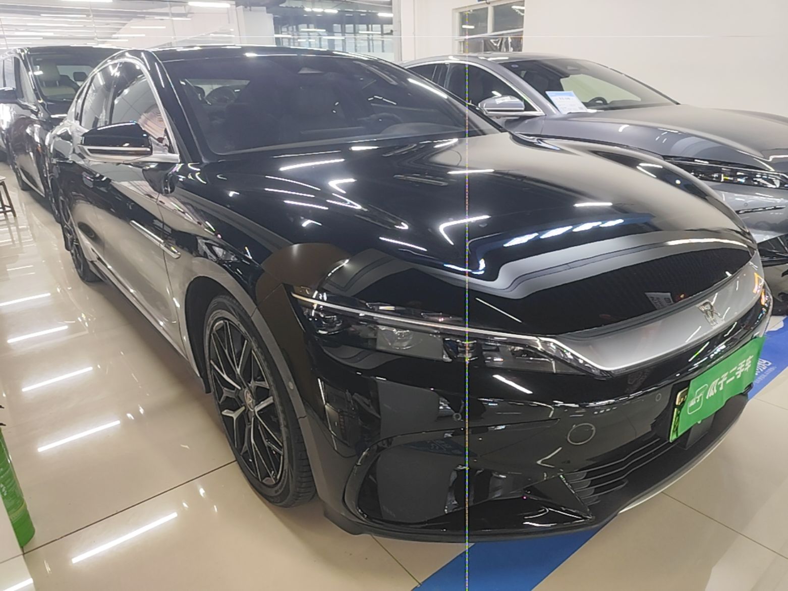 BYD Han 2022 EV Genesis Edition 610KM All-Wheel Drive Premium Model — снимка 3