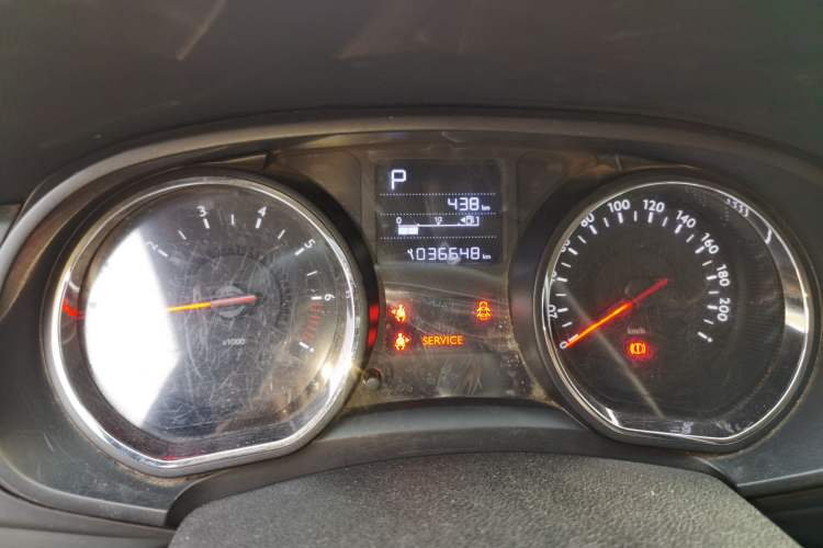 Used Citroen C3-XR 2018 1.6L Automatic Pioneer Model Odometer Close Up