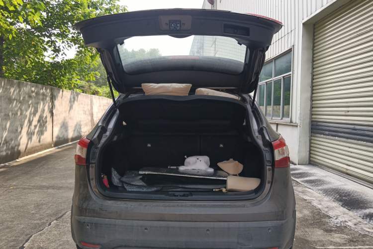 Used Nissan Qashqai 2017 2.0L CVT Smart Enjoyment Version China V Standard