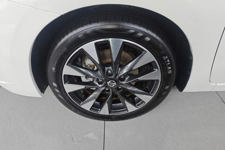 Used Nissan Lannia 2020 1.6L CVT Smart Connect Smart Cool Edition
