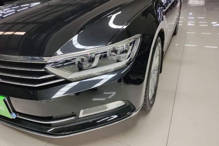 Used Volkswagen Magotan 2019 330TSI DSG Luxury Version China VI Standard
