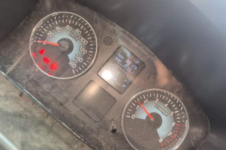 Used Jinbei New Hiace S 2019 1.5L Van Wealth Edition China VI SWC15M