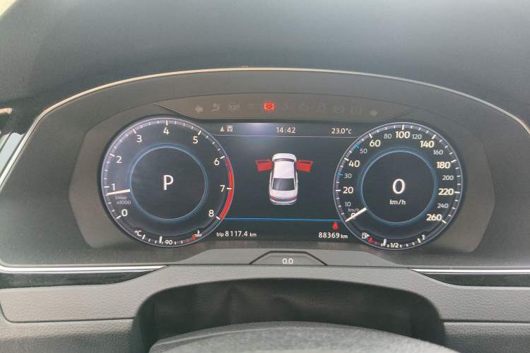 Used Volkswagen Magotan 2017 330TSI DSG Luxury Model Instrument Cluster