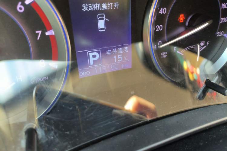 Used Toyota Highlander 2015 2.0T Four-Wheel Drive Elite Edition 7-Seater
