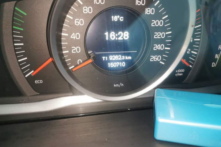 Used Volvo S60 2017 S60L T3 Smart Upgrade Edition
