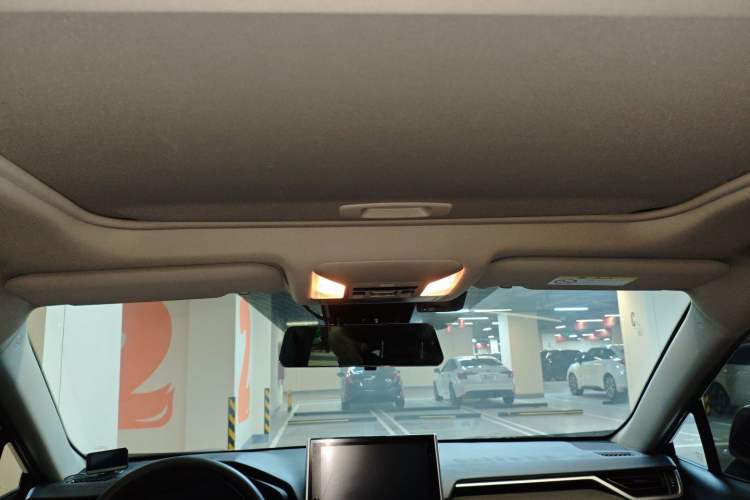 Used Toyota RAV4 2022 2.0L CVT Two-Wheel Drive Fashion Edition
