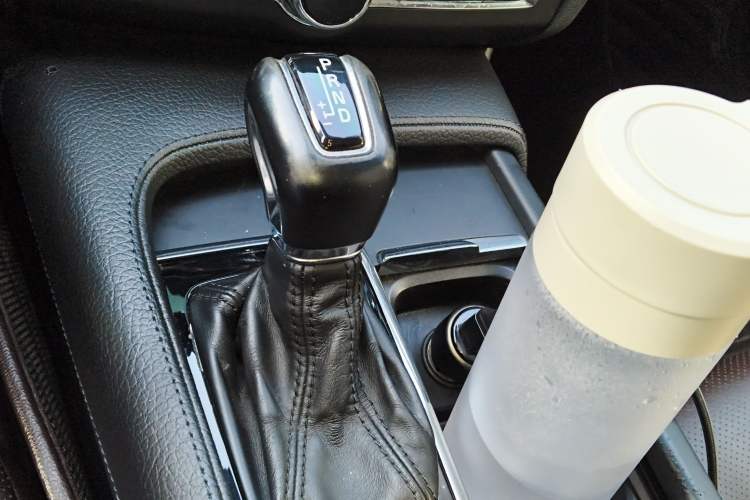 Used Volvo S90 2018 T4 Zhiyi Edition Gear Lever