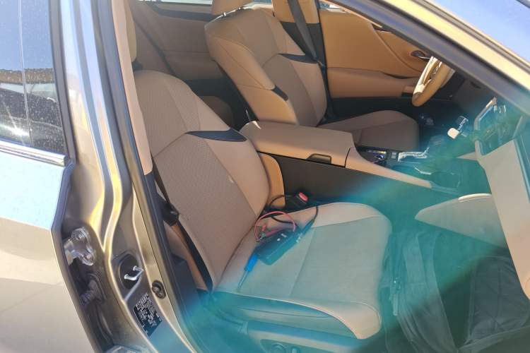 Used Lexus ES 2025 200 Premium Edition