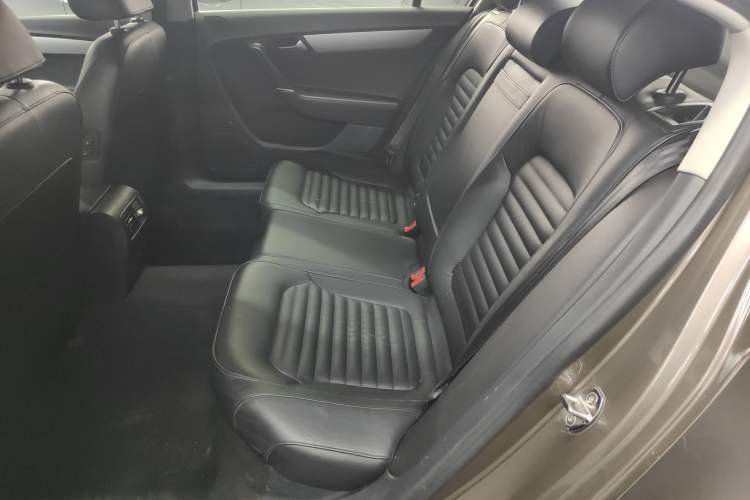 Used Volkswagen Magotan 2015 1.8TSI Advanced Model