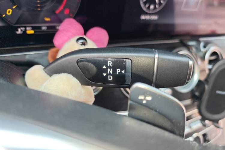 Used Mercedes-Benz E-Class 2018 Facelift E 200 L Sport Edition
