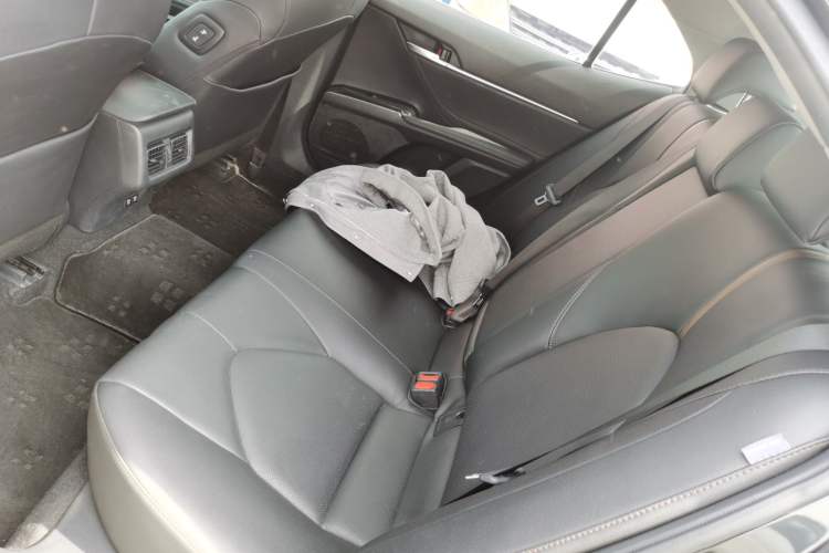 Used Toyota Camry 2019 2.5G Luxury Edition China V Standard Left Rear Seat