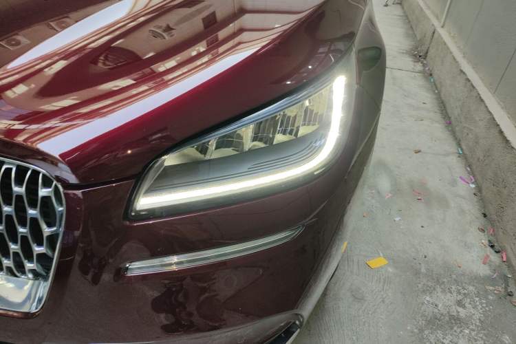 Used Lincoln Corsair 2022 2.0T Two-Wheel Drive Deluxe Edition