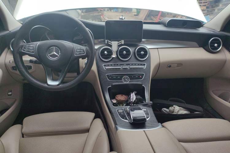 Used Mercedes-Benz C-Class 2016 C 180 L Sport Edition
