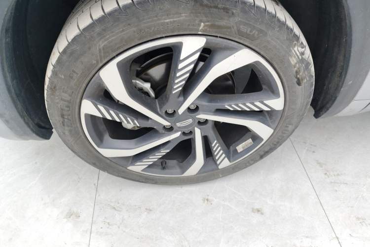 Used Geely Auto Monjaro L 2024 2.0TD High-Power Automatic Two-Wheel Drive Skyline Edition