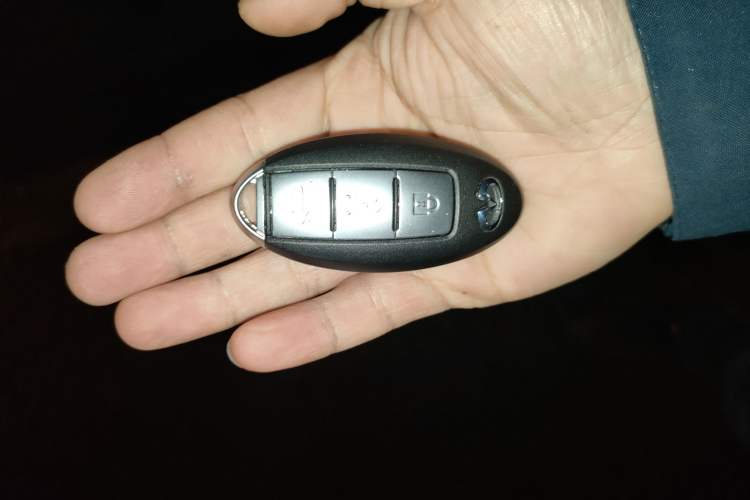 Used Infiniti Q50L 2018 2.0T Enjoyment Edition China V standard