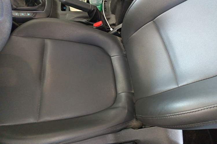 Used Ford Focus 2019 Hatchback 1.5L Manual FENGYUE Model China V Standard Left Front Seat