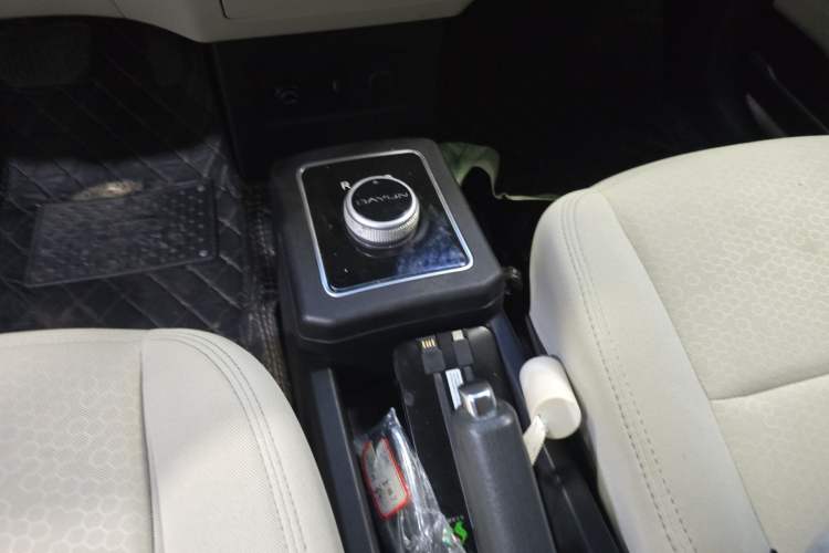 Used Dayun Yuehu 2023 300 Standard Edition Gear Lever