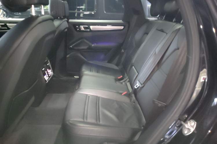 Used Porsche Cayenne E-Hybrid 2019 Cayenne E-Hybrid 2.0T