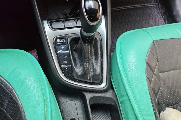 Used Hyundai Celesta 2018 1.6L Automatic GL Enjoyment Version China V Standard