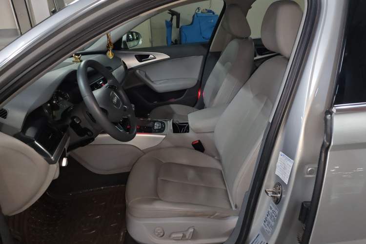 Used Audi A6L 2012 30 FSI Comfort Model
