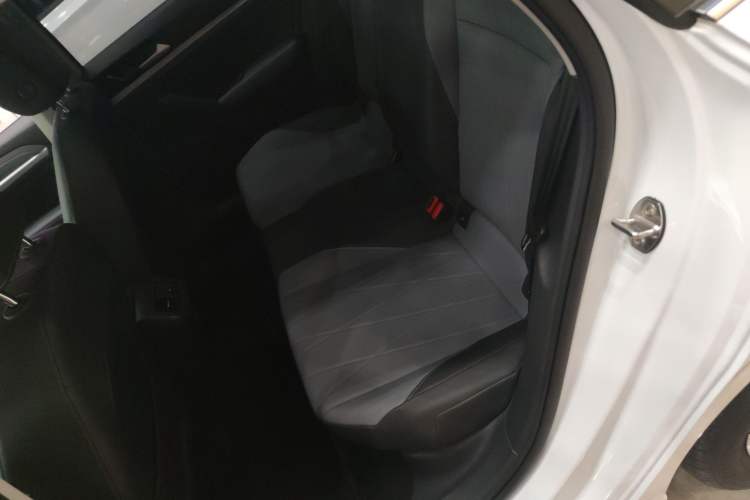 Used Volkswagen Lavida 2023 Revised Version 1.5L Automatic Starry Sky Edition – 5 Million Units Left Rear Seat