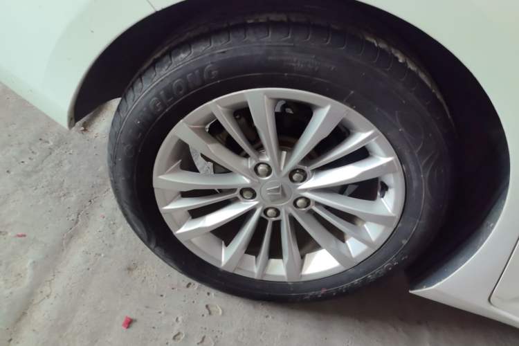 Used Baojun RC-5 2020 RC-5W 1.5T CVT Smart Luxury Edition
