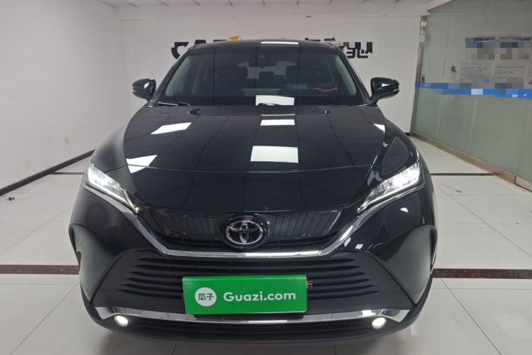 Used Toyota Harrier 2023 2.0L CVT Two-Wheel Drive Entry Version
