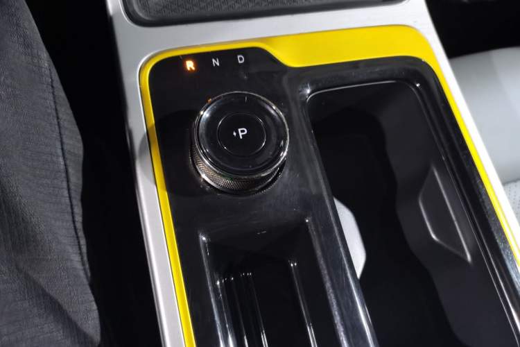 Used AION Y 2022 70 Tech Edition Lithium Iron Phosphate