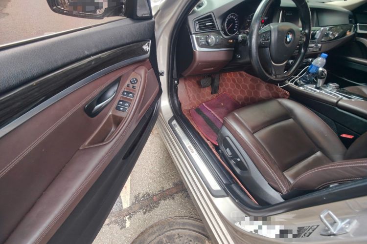 Used BMW 5 Series 2014 525Li Luxury Design Package
