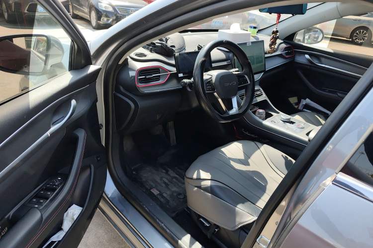 Used BYD Destroyer 05 2022 DM-i 120KM Prestige Model