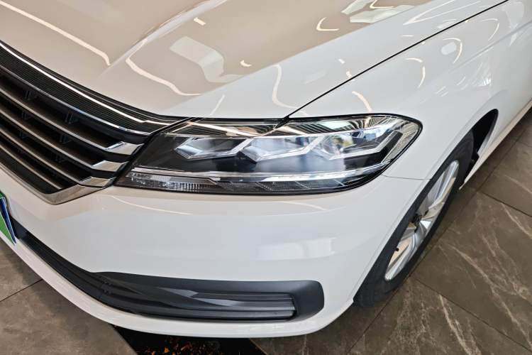 Used Volkswagen Lavida 2022 1.5L Automatic Fashion Edition Left Front Headlight