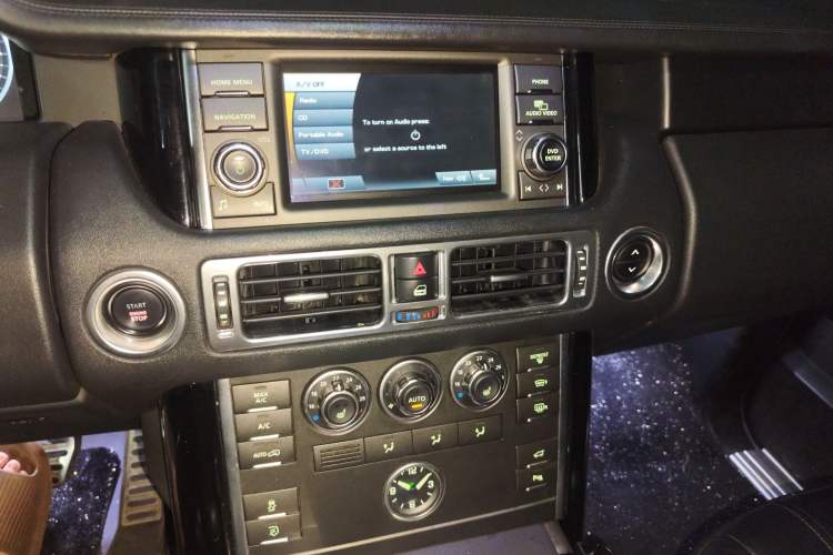 Used Land Rover Range 2012 4.4 TDV8
