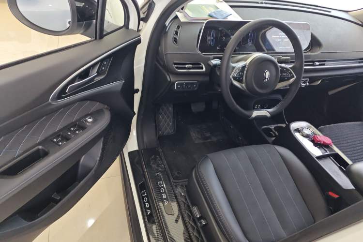 Used ORA Good Cat 2022 400km Standard Range Premium Version Lithium-Ion Battery
