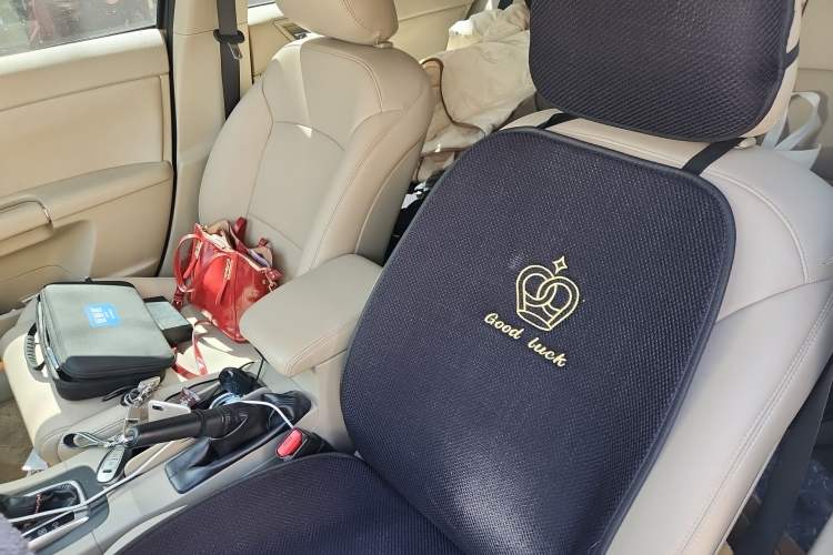 Used Suzuki Kizashi 2011 2.4L Two-Wheel Drive CVT Standard Edition