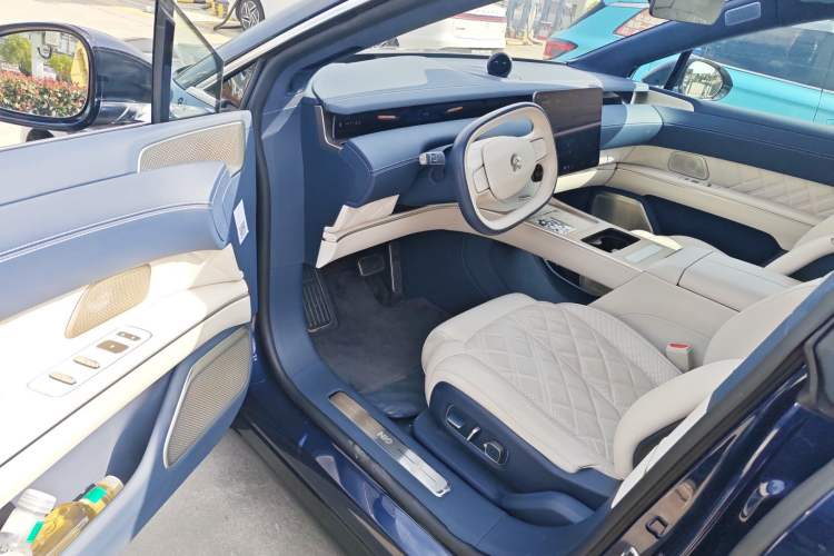 Used Nio ET9 2025 100kWh Signature Edition
