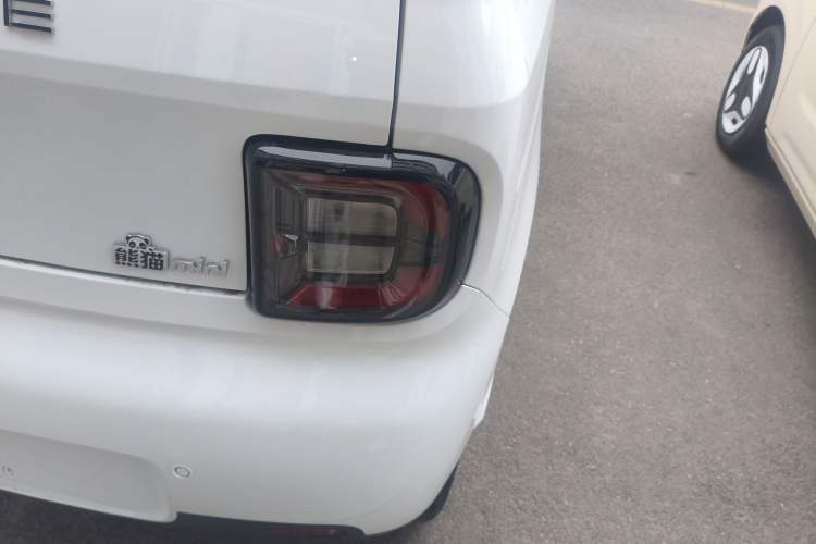Used Geely Galaxy Panda 2025 210 km – Yuanqi Bear