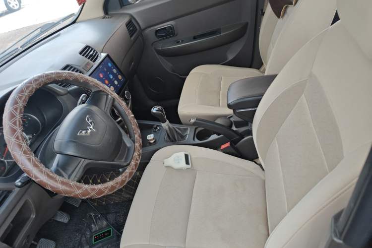 Used Wuling Hongguang 2014 1.5L S Standard Version