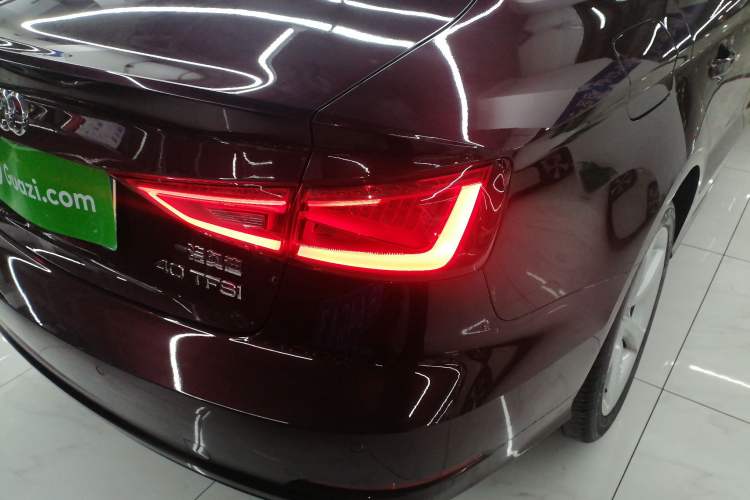 Used Audi A3 2015 Limousine 40 TFSI Automatic Comfort Model