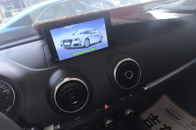 Used Audi A3 2015 Limousine 35 TFSI Millionth Anniversary Intelligent Leading Model
