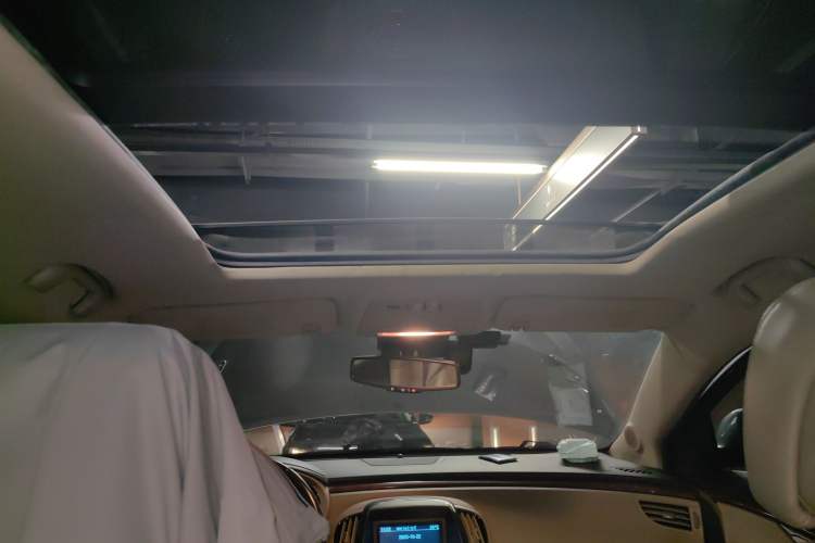 Used Buick LaCrosse 2011 2.4L SIDI Elegant Edition
