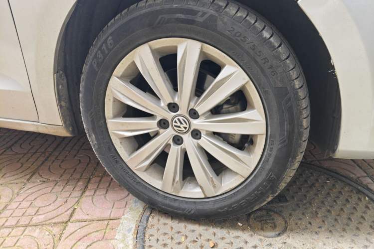 Used Volkswagen Bora 2019 Facelift Bora·Legend 1.5L Automatic Fashion Edition China VI Standard
