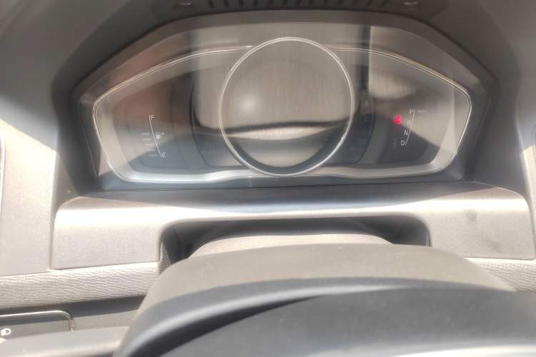 Used Volvo XC60 2014 T5 Zhiya Edition Instrument Cluster