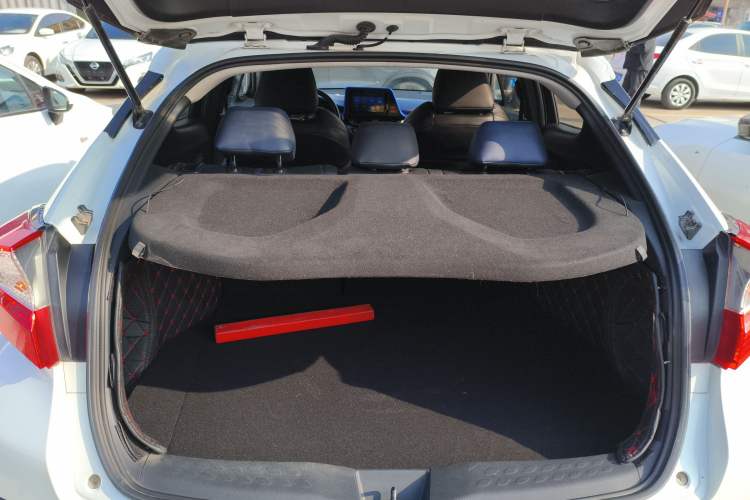 Used Toyota C-HR 2021 2.0L Comfort Edition
